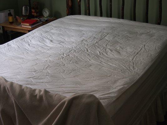 June 2022 photo of $5K Shifman Van Gogh "pillow top" mattress show greater than 1 1/2" body impressions.