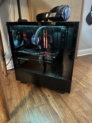 Custom PC build / assembly.