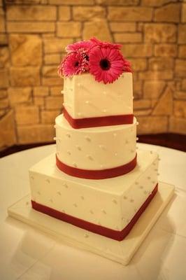 My wedding cake that simon lee bakery made