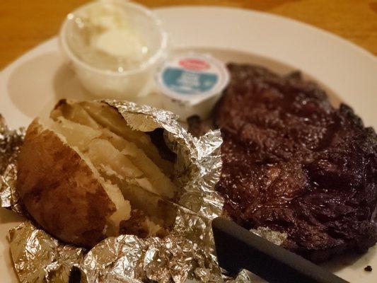 8-9oz delmonico with a baked potato