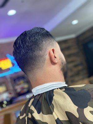 Tapered mens haircut