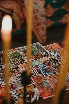 Tarot and Oracle Card Reading