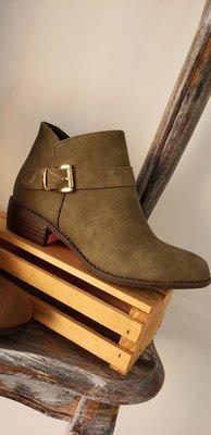 Olive booties