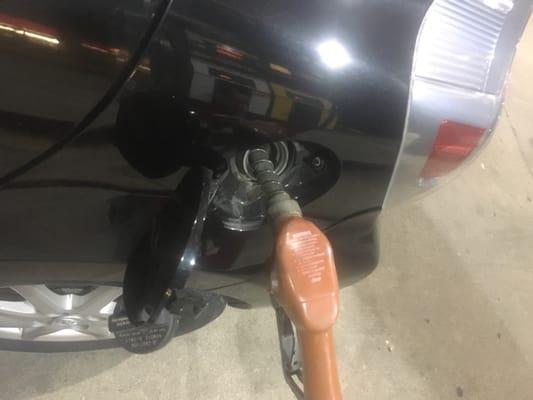 The gas flows smooth at every pump