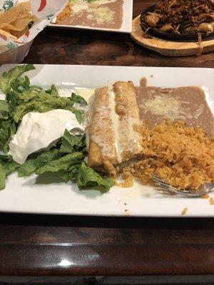 Chimichanga (chicken) was delicious