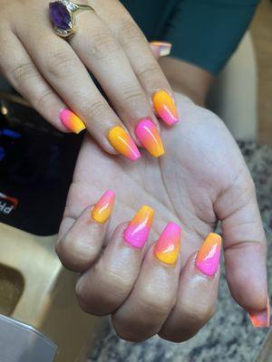 Ombre, pink and orange nails