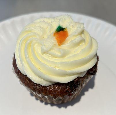 Carrot cake cupcake - really good