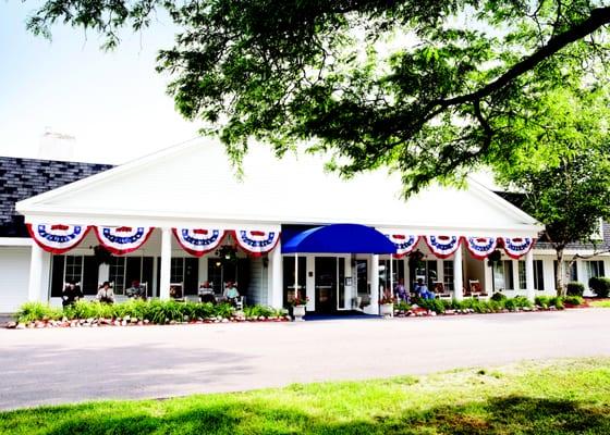 American House Dearborn Heights Senior Living