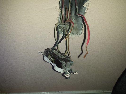 Checking receptacle wiring