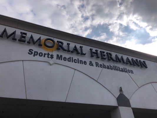 Memorial Hermann Sports Medicine & Rehabilitation - Town & Country