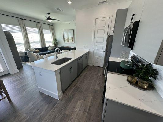 Open floor plan with beautiful finishes!