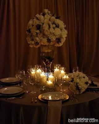 winter white table floral arrangement.