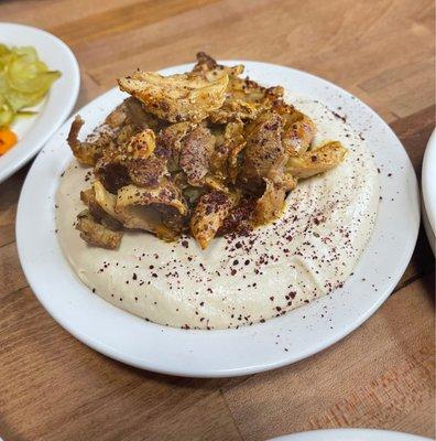 Hummus with shawarma