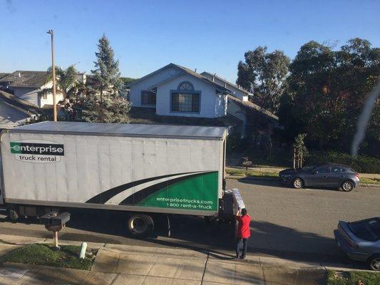 Julio and Alejandro arriving for the delivery