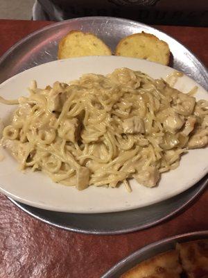 Grilled chicken alfredo