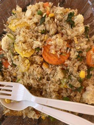 Fried rice with veggies, egg and tofu