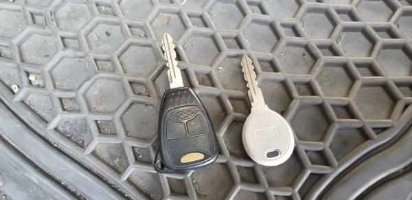 06 dodge ram regular transponder chip key cut and programmed