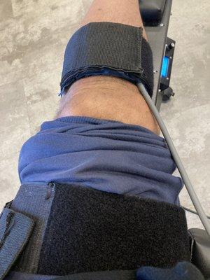 Knee Decompression machine