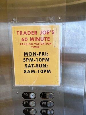 Trader Joe's free parking times.