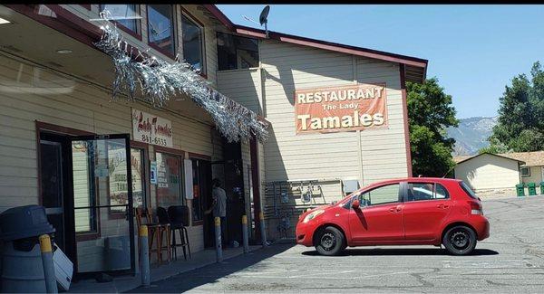 Outside restaurant that is clearly open for business