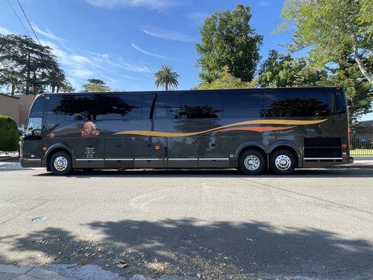 King Limo Bus