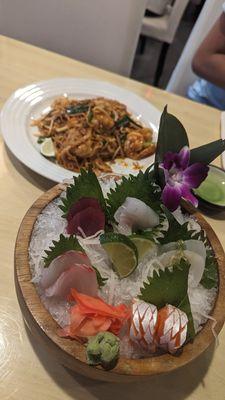 Sashimi appetizer and Shrimp Pad Thai