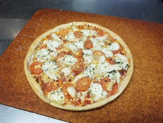 Specialty Chicken Margherita Pizza