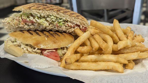 Chicken cheesesteak hoagie with fries