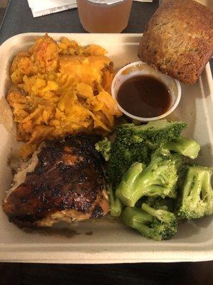 Quick dinner. Rotisserie chicken, sweet potato, broccoli and zucchini bread.