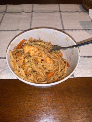 Chicken lo mein