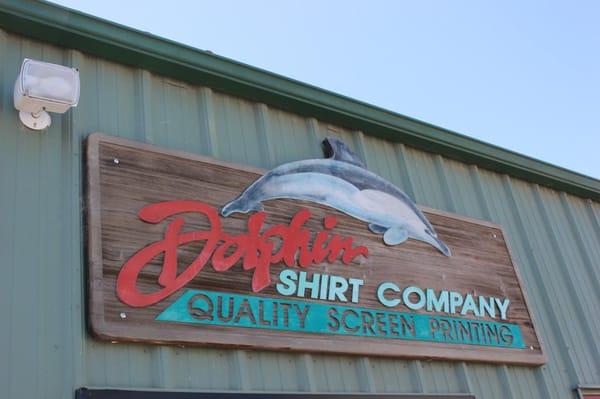 Dolphin Shirt Company