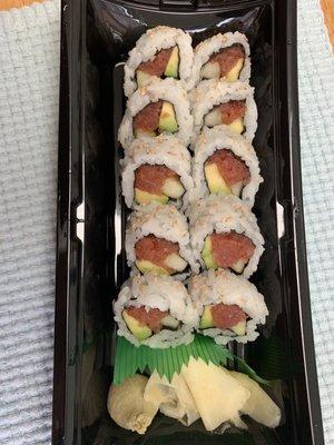 spicy tuna roll - sushi