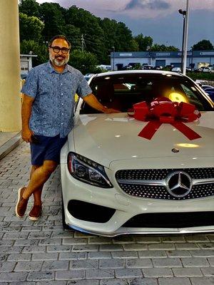 I guess Nalley Lexus of Smyrna doesn't like or support the LGBTQ ‍ community. So we took our business to Mercedes!