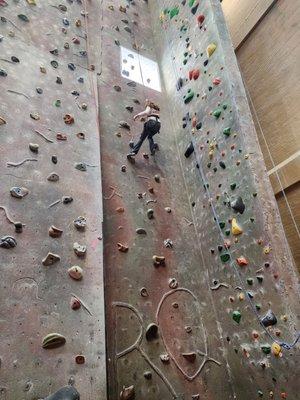 Great climbing lines fun for kids and adults.