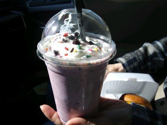 Huckleberry Shake.