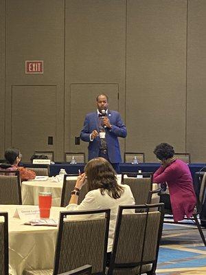 Dr Shawn presenting at a nonprofit conference