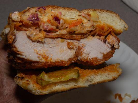 Hot Chicken Sandwich!!(keepsmilingphoto.com)