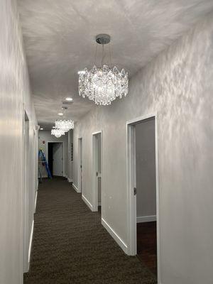 Joli spa marshfield  chandelier with unistrut support and fan boxes not with Sheetrock screws like  handyman want to be electricians