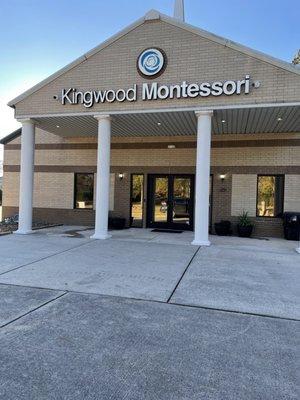 Kingwood Montessori School Private  Non-Profit | Childcare & Elementary School for ages 18months- 12 years.