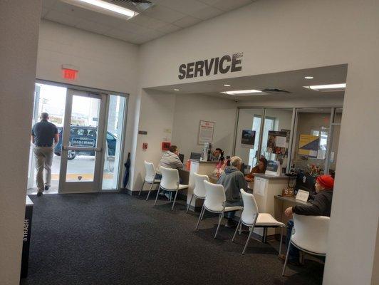 Service Department hard at work, there were so many people coming in this Monday and they handled it all with grace.