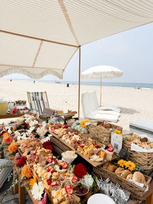 Summer beach party picnics calls for brunch trays and s'mores!