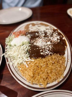 Mole Enchiladas