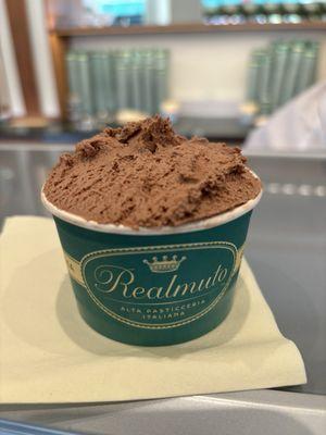 Chocolate gelato