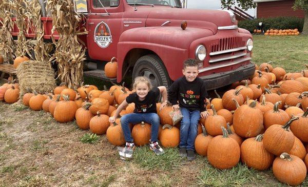 Nothing says fall like an old truck with pumpkins!