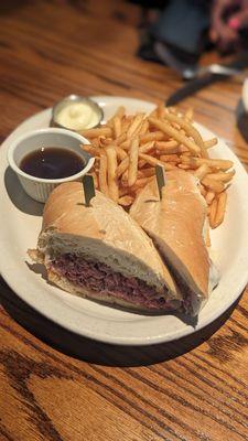 Prime rib sandwich