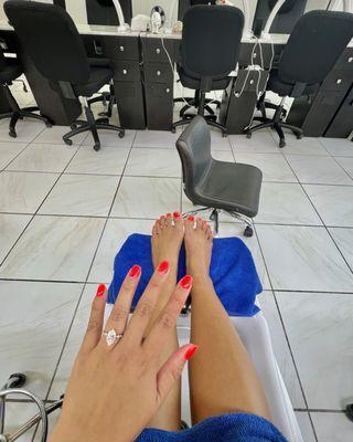 Amazing Pedicure by Kathy and beautiful Dip by DeeDee!