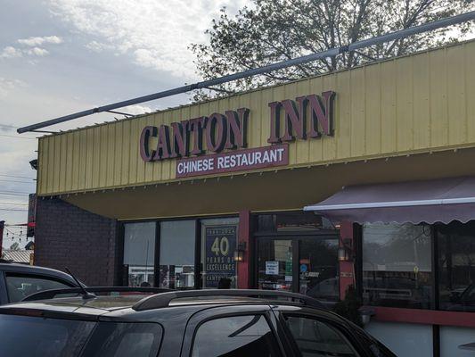 Canton Inn, Springfield