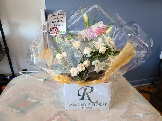 Raimondi’s Florist - Parkville