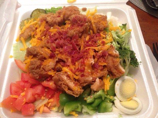 Yummy chef salad with fried chicken!