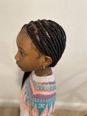 Kids knotless braid